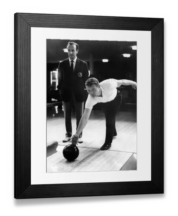 Framed Print : Watched by Mr. Chas. Blakely, assistant manager of the Top Rank Bowl in Queen Victoria