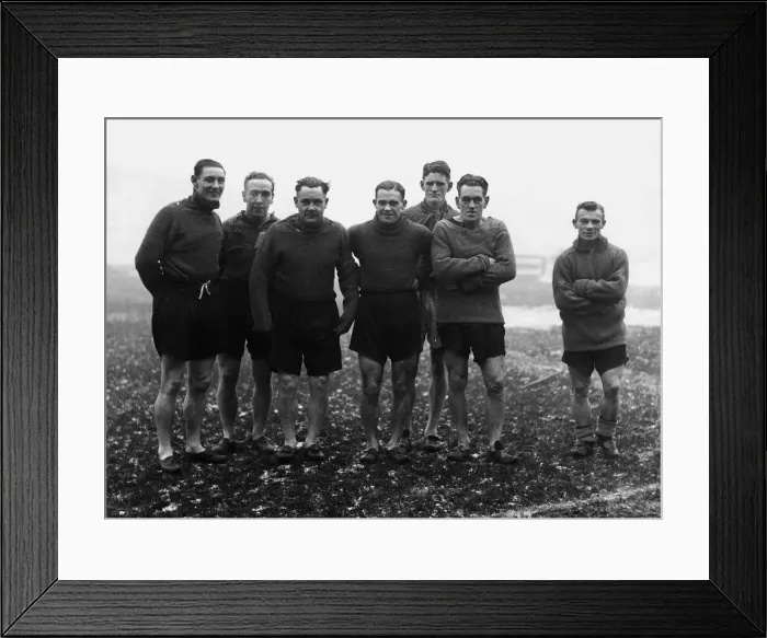 Framed Print : Chelsea footballers Alex Jackson, Tommy Law, Andy Wilson, Alec Cheyne, George Barber Framed Print : Chelsea footballers Alex Jackson, Tommy Law, Andy Wilson, Alec Cheyne, George Barber