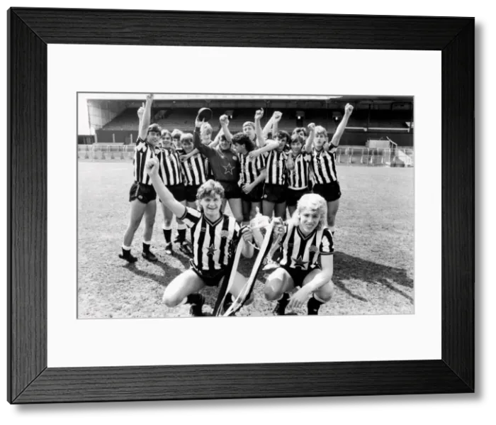 Framed Print : Newcastle United Juniors Team Group photograph 1985. Paul Gascoigne (Gazza Framed Print : Newcastle United Juniors Team Group photograph 1985. Paul Gascoigne (Gazza