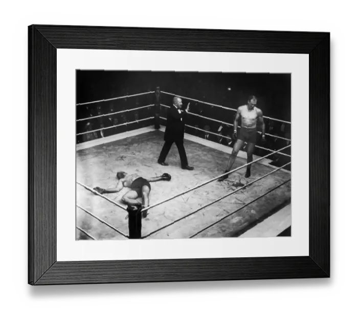 Framed Print : Fred Fulton v. Gordon Coghill. Holborn Stadium, Holborn, London, United Kingdom Framed Print : Fred Fulton v. Gordon Coghill. Holborn Stadium, Holborn, London, United Kingdom