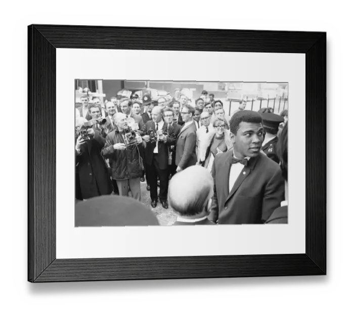 Framed Print : American world champion heavyweight boxer Cassius Clay (Muhammad Ali Framed Print : American world champion heavyweight boxer Cassius Clay (Muhammad Ali