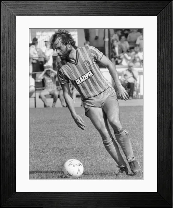 Framed Print : Sky Blues new boy Martin Jol in action. 18th August 1984 Framed Print : Sky Blues new boy Martin Jol in action. 18th August 1984