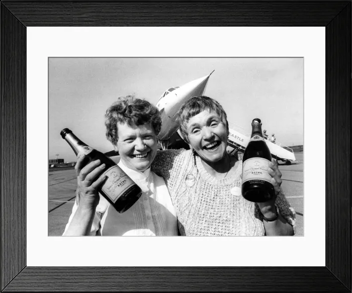 Framed Print : Winners of the Evening Chronicle competition to win a flight on Concorde in August 1984 Framed Print : Winners of the Evening Chronicle competition to win a flight on Concorde in August 1984