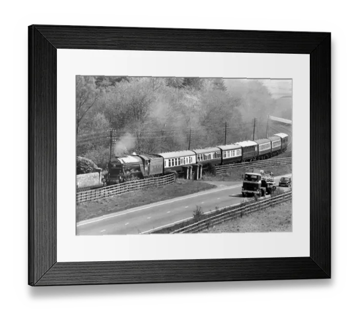 Framed Print : The Flying Scotsman near Greenhead on 14th March 1982 Framed Print : The Flying Scotsman near Greenhead on 14th March 1982
