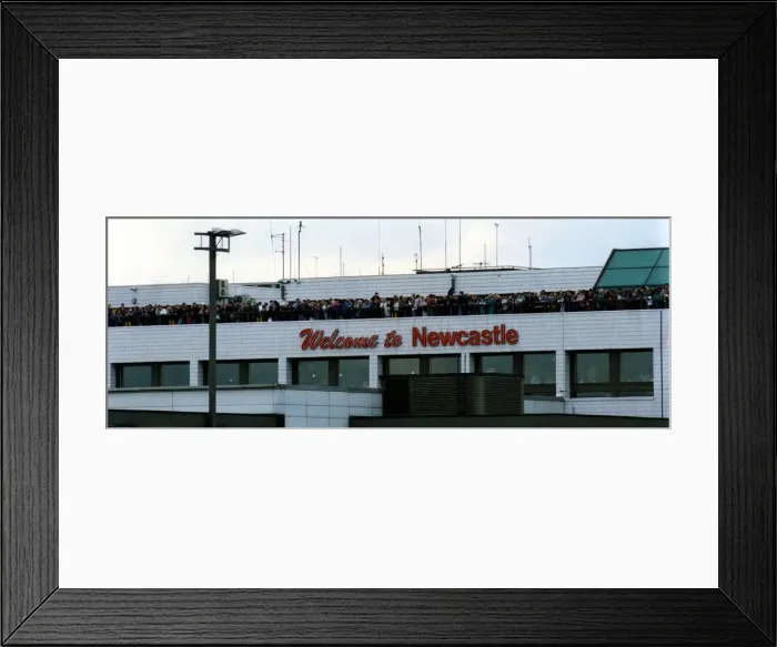 Framed Print : British Airways Concorde aircraft / airliner G-BOAF visits Newcastle Airport in April Framed Print : British Airways Concorde aircraft / airliner G-BOAF visits Newcastle Airport in April
