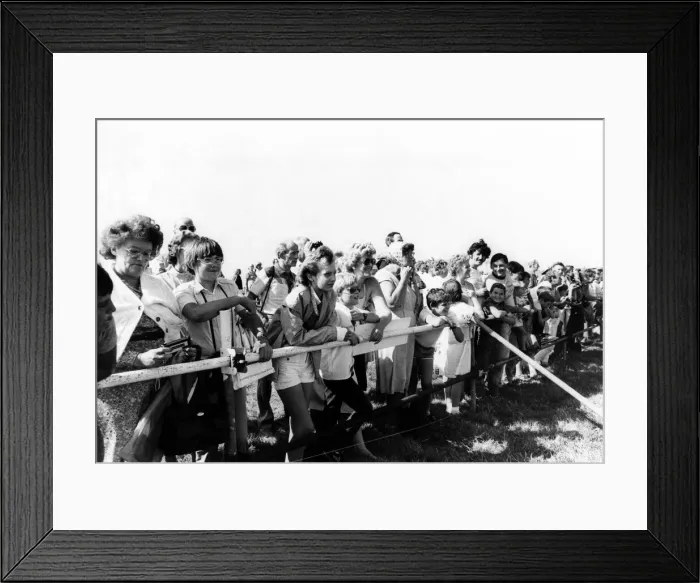 Framed Print : British Airways Concorde aircraft / airliner visits Newcastle Airport Framed Print : British Airways Concorde aircraft / airliner visits Newcastle Airport
