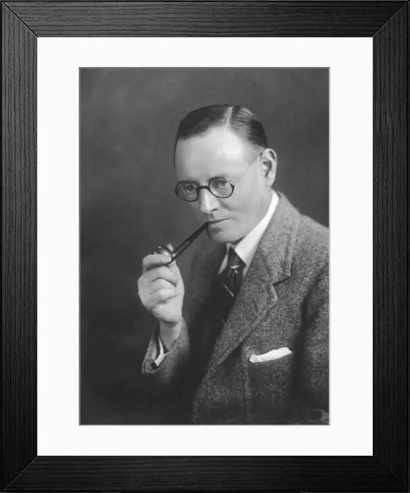 Framed Print : Tom Grant the eldest of the three joined the Daily Mirror in early 1904 Framed Print : Tom Grant the eldest of the three joined the Daily Mirror in early 1904