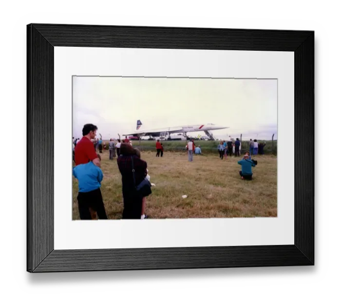 Framed Print : British Airways Concorde aircraft / airliner G-BOAB visits Newcastle Airport Framed Print : British Airways Concorde aircraft / airliner G-BOAB visits Newcastle Airport