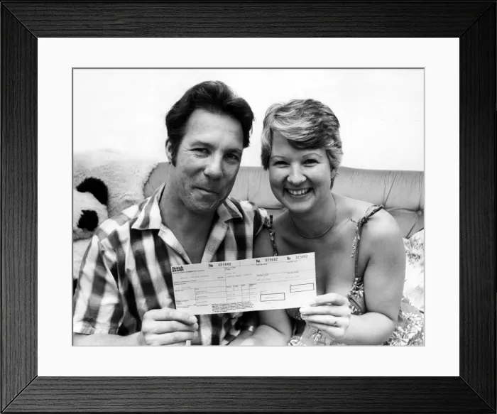 Framed Print : Winners of the Evening Chronicle competition to win a flight on Concorde in August 1984 Framed Print : Winners of the Evening Chronicle competition to win a flight on Concorde in August 1984