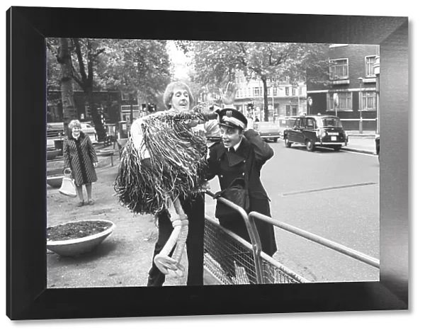 Rod Hull and emu seen here attacking a traffic warden outside the Shaftsbury Theatre