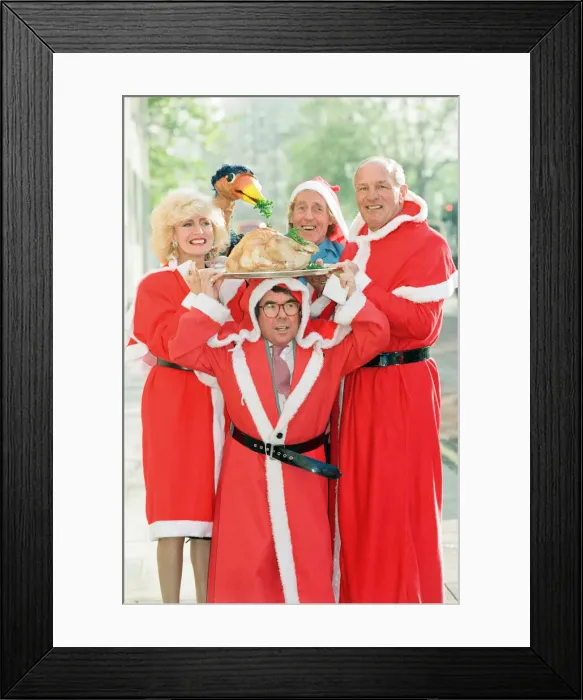Framed Print : Rod Hull and Emu seen here with Janet Brown Ronnie Corbett Framed Print : Rod Hull and Emu seen here with Janet Brown Ronnie Corbett