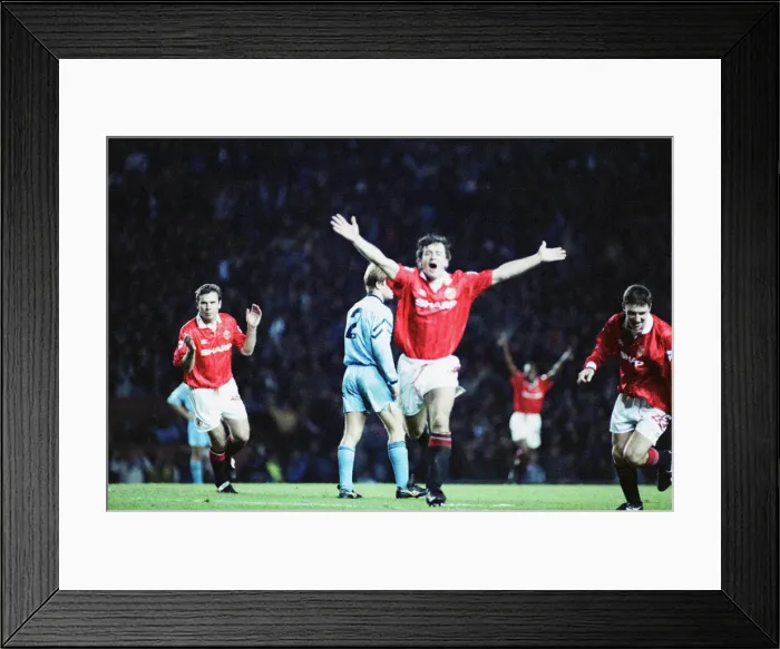 Framed Print : Manchester United v Manchester City, league match at Old Trafford Framed Print : Manchester United v Manchester City, league match at Old Trafford