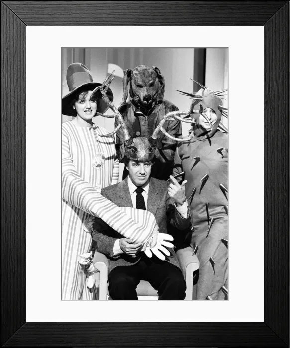 Framed Print : Russell Harty on his early evening show called Harty, 2nd November 1983 Framed Print : Russell Harty on his early evening show called Harty, 2nd November 1983