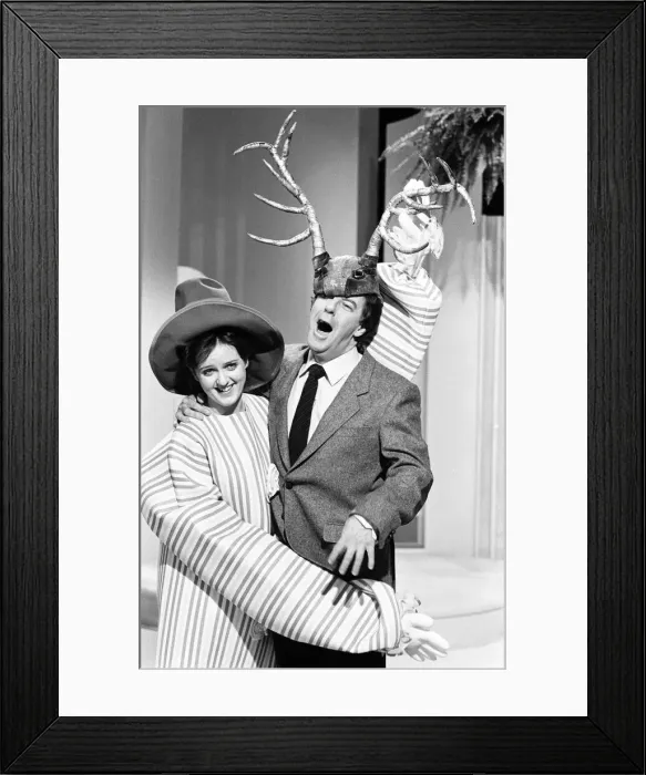 Framed Print : Russell Harty on his early evening show called Harty, 2nd November 1983 Framed Print : Russell Harty on his early evening show called Harty, 2nd November 1983