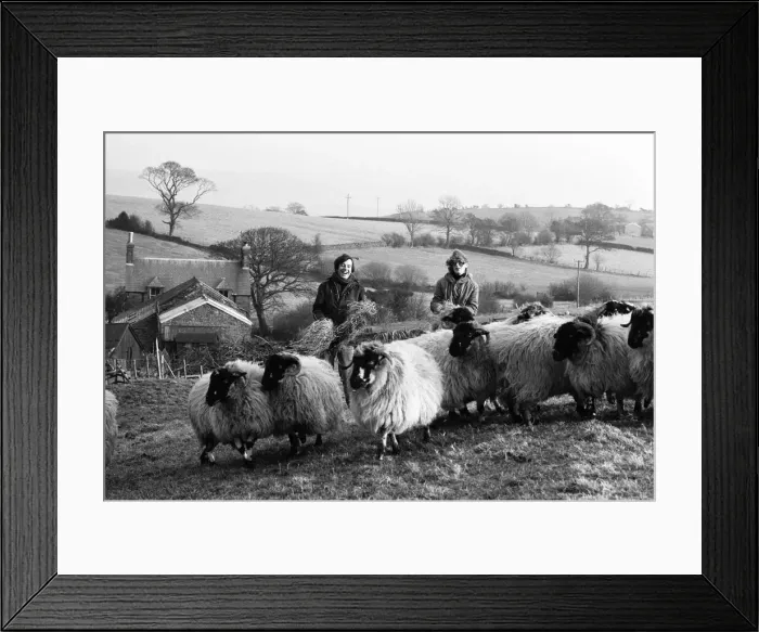 Framed Print : Russell Harty & close friend Madge Hindle, pictured at their farm house near the market Framed Print : Russell Harty & close friend Madge Hindle, pictured at their farm house near the market