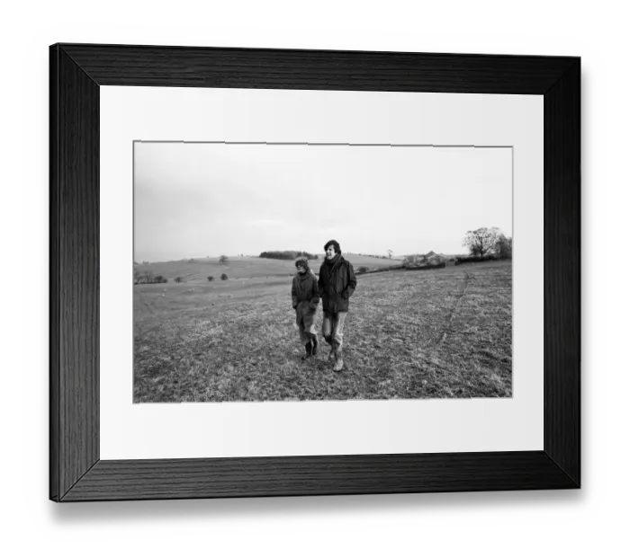 Framed Print : Russell Harty & close friend Madge Hindle, pictured at their farm house near the market Framed Print : Russell Harty & close friend Madge Hindle, pictured at their farm house near the market