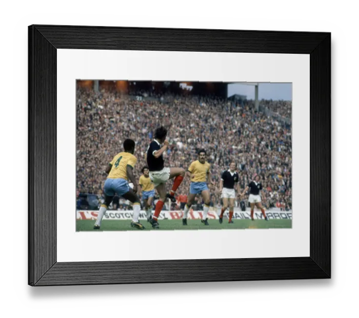 Framed Print : Scotland v Brazil, International friendly at Hampden Park, Glasgow, 30th June 1973