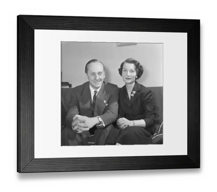 Framed Print : Tv Presenter Hughie Green and wife Claire pose for the Daily Mirror camera at their home Framed Print : Tv Presenter Hughie Green and wife Claire pose for the Daily Mirror camera at their home