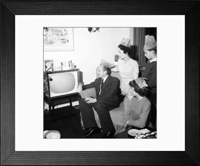 Framed Print : Tv presenter Hughie Green seen here at home at Christmas time with his family Framed Print : Tv presenter Hughie Green seen here at home at Christmas time with his family
