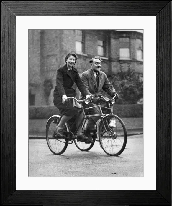 Framed Print : Transport: cycles: Blind mans tricycle. Mr. and Mrs. Mervyn Milsted on their tricycle Framed Print : Transport: cycles: Blind mans tricycle. Mr. and Mrs. Mervyn Milsted on their tricycle