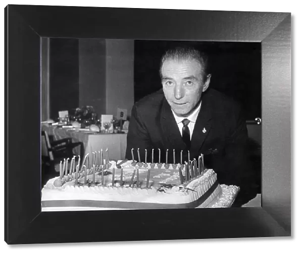 Stanley Matthews at a dinner in Stoke last night to celebrate his 50th birthday