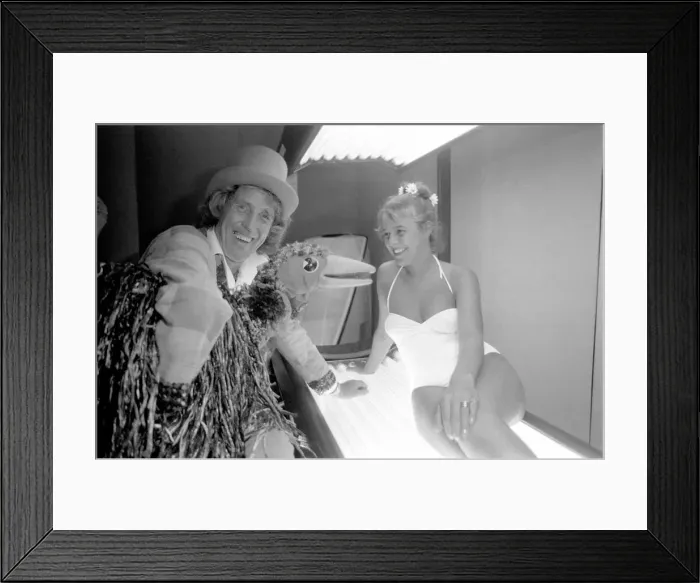 Framed Print : Rod Hull and emu seen here at the opening of the Winchester Homecraft Framed Print : Rod Hull and emu seen here at the opening of the Winchester Homecraft