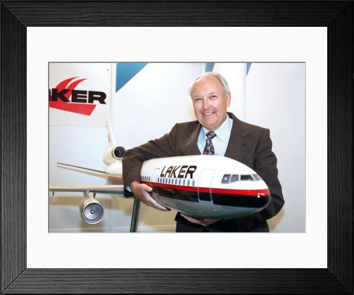 Framed Print : Former airline chief Freddie Laker launches a £399 budget holiday for 14 days in Framed Print : Former airline chief Freddie Laker launches a £399 budget holiday for 14 days in
