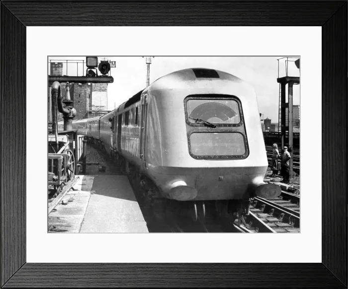 Framed Print : Locomotive 41001, British Rails High Speed Train at Newcastle Central Station on 19th Framed Print : Locomotive 41001, British Rails High Speed Train at Newcastle Central Station on 19th