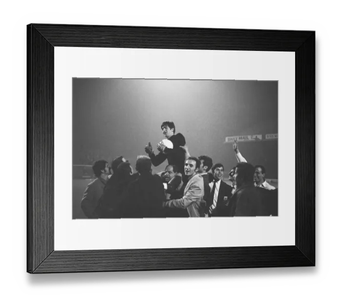 Framed Print : Manchester City v Fenerbahce, 1st Leg European Cup match at Maine Road, September 1968