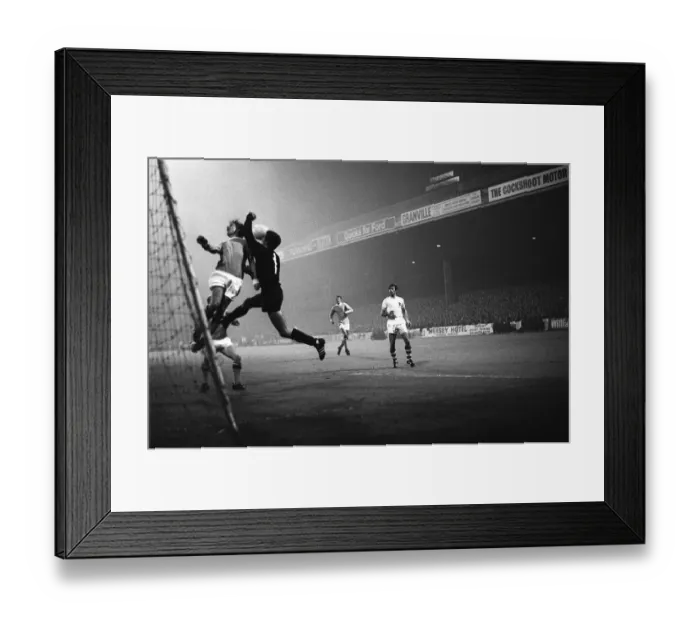 Framed Print : Manchester City v Fenerbahce, 1st Leg European Cup match at Maine Road, September 1968 Framed Print : Manchester City v Fenerbahce, 1st Leg European Cup match at Maine Road, September 1968