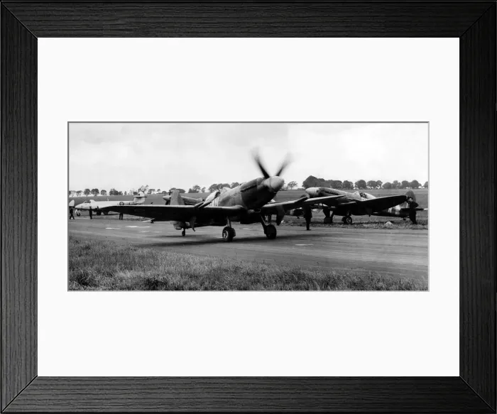 Framed Print : Supermarine Spitfire F22 s, of 607 County of Durham Squadron Framed Print : Supermarine Spitfire F22 s, of 607 County of Durham Squadron