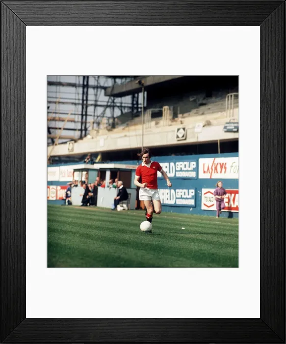 Framed Print : Manchester United footballer Gerry Daly in action. 30th March 1974 Framed Print : Manchester United footballer Gerry Daly in action. 30th March 1974