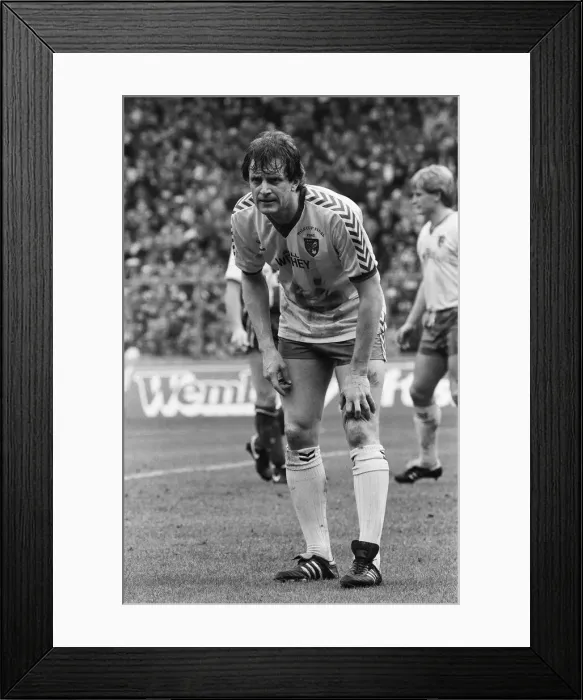 Framed Print : Norwich 1-0 Sunderland 1985 League Cup Final. Mick Channon. 24 / 3 / 1985 Framed Print : Norwich 1-0 Sunderland 1985 League Cup Final. Mick Channon. 24 / 3 / 1985