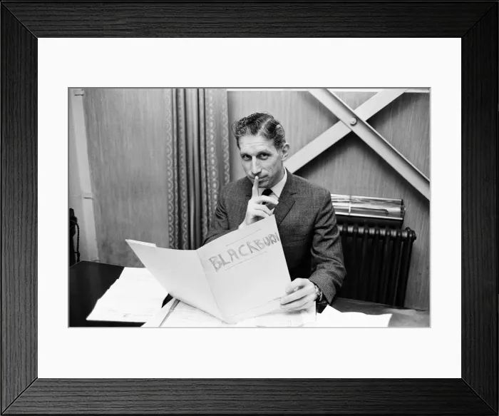 Framed Print : Norwich City FC v. Blackburn. Norwich manager Ron Ashman. 1st March 1966 Framed Print : Norwich City FC v. Blackburn. Norwich manager Ron Ashman. 1st March 1966