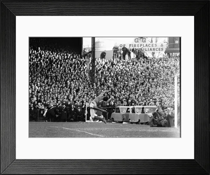 Framed Print : Norwich City FC v. Sheffield Wednesday 11th March 1967 Framed Print : Norwich City FC v. Sheffield Wednesday 11th March 1967