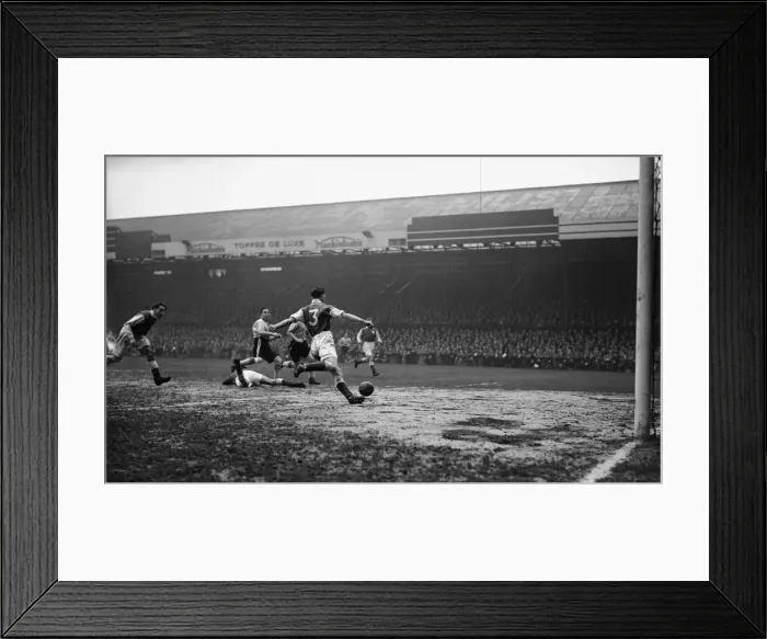 Framed Print : Norwich v. Ipswich 22nd March 1954 Framed Print : Norwich v. Ipswich 22nd March 1954