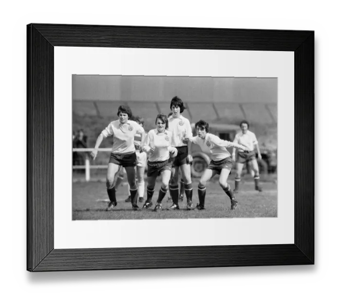 Framed Print : Southampton 2-1 Queens Park Rangers. A. E. T. Ladies FA Cup Final at Bedford Town