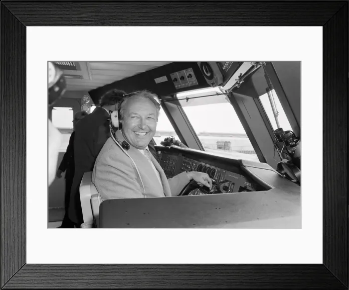 Framed Print : Head of Laker Airways Freddie Laker pictured at Brighton Marina for the inaugural flight Framed Print : Head of Laker Airways Freddie Laker pictured at Brighton Marina for the inaugural flight
