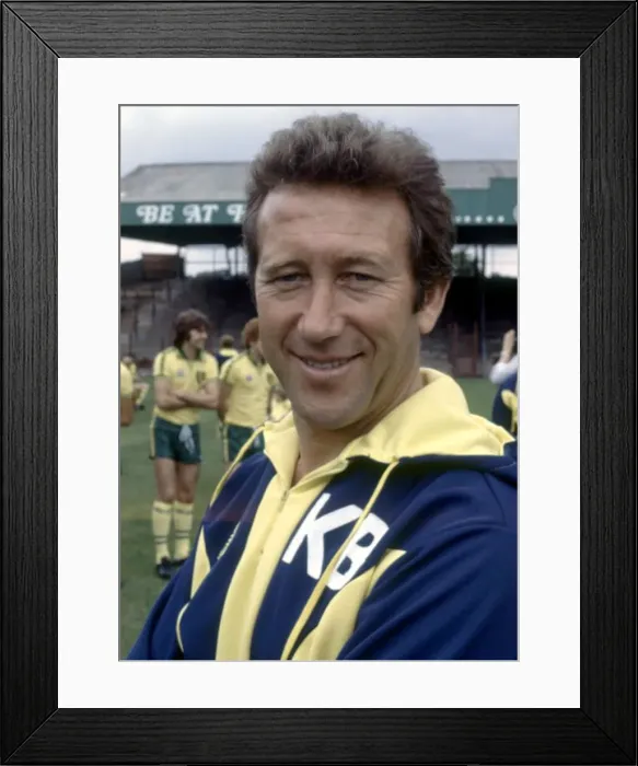 Framed Print : Norwich City Photocall. Manager Ken Brown. July 1978 Framed Print : Norwich City Photocall. Manager Ken Brown. July 1978