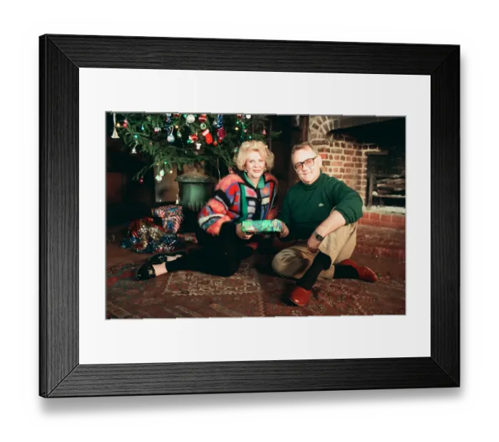 Framed Print : Anne Charleston & Ian Smith stars of Australian Day Time Soap Neighbours Framed Print : Anne Charleston & Ian Smith stars of Australian Day Time Soap Neighbours