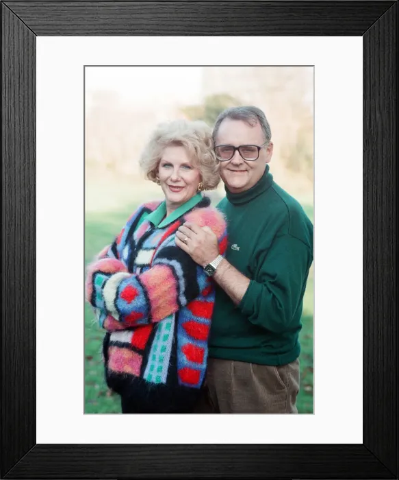 Framed Print : Anne Charleston & Ian Smith stars of Australian Day Time Soap Neighbours Framed Print : Anne Charleston & Ian Smith stars of Australian Day Time Soap Neighbours
