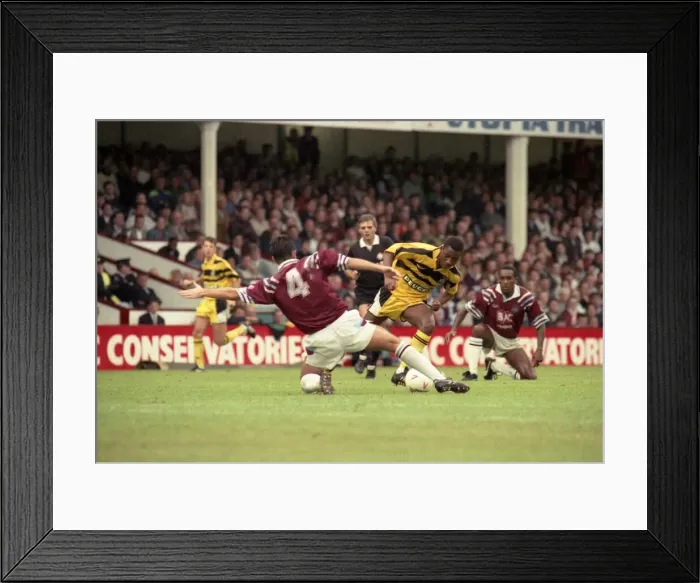 Framed Print : Coventry City v West Ham at Upton Park. The final score was 0-1 to the Sky Blues