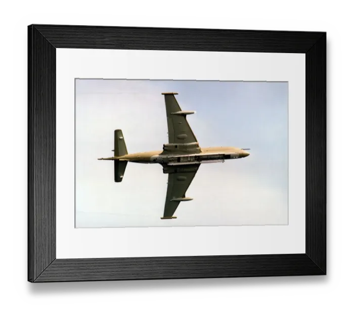 Framed Print : A RAF Hawker Siddeley (Bae) Nimrod maritime patrol aircraft at the 1998 Sunderland Air Framed Print : A RAF Hawker Siddeley (Bae) Nimrod maritime patrol aircraft at the 1998 Sunderland Air