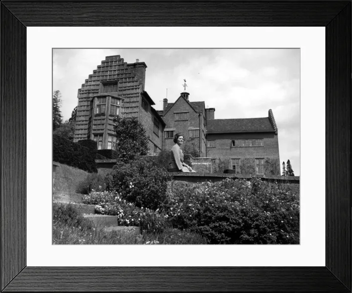 Framed Print : Mrs Mary Soames, the daughter of the late Sir Winston Churchill