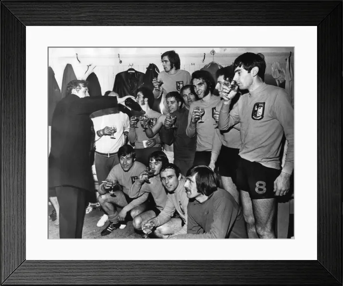 Framed Print : FA Cup Fourth Qualifying Round Fifth Replay at Villa Park