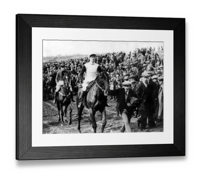 Framed Print : Harry Llewellyn aboard Theorem, the winner of the Open Race at Monmouthshire