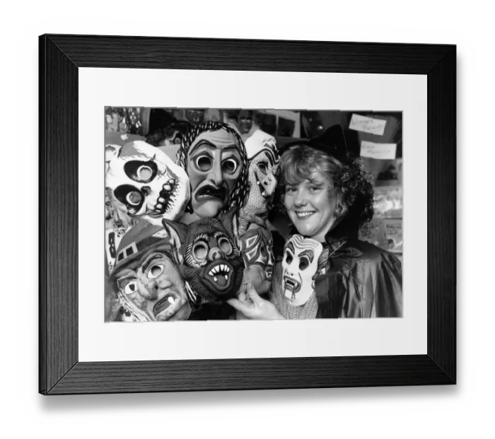 Framed Print : Fit to Frighten: Ceri Gabe-Jones with a selection of Paul Saunders Framed Print : Fit to Frighten: Ceri Gabe-Jones with a selection of Paul Saunders