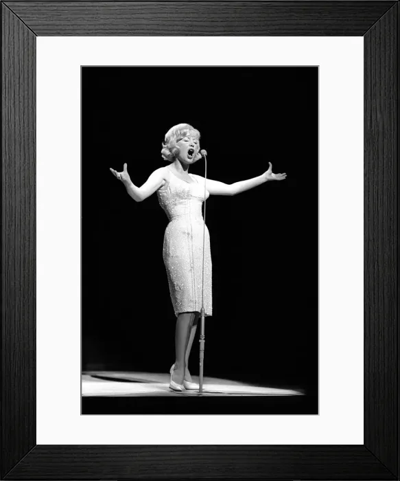 Framed Print : Singer Kathy Kirby performing on stage at the dress rehearsal for the Royal Command Framed Print : Singer Kathy Kirby performing on stage at the dress rehearsal for the Royal Command