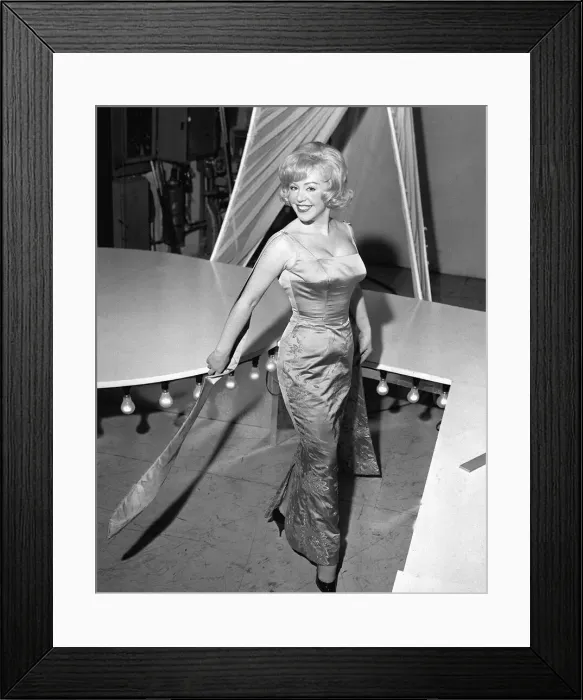 Framed Print : Singer Kathy Kirby, the British entry in the Eurovision Song Contest, January 1965