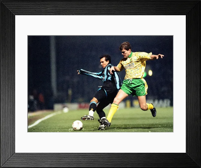 Framed Print : Norwich City v. Inter Milan in the UEFA Cup. 24th November 1993 Framed Print : Norwich City v. Inter Milan in the UEFA Cup. 24th November 1993